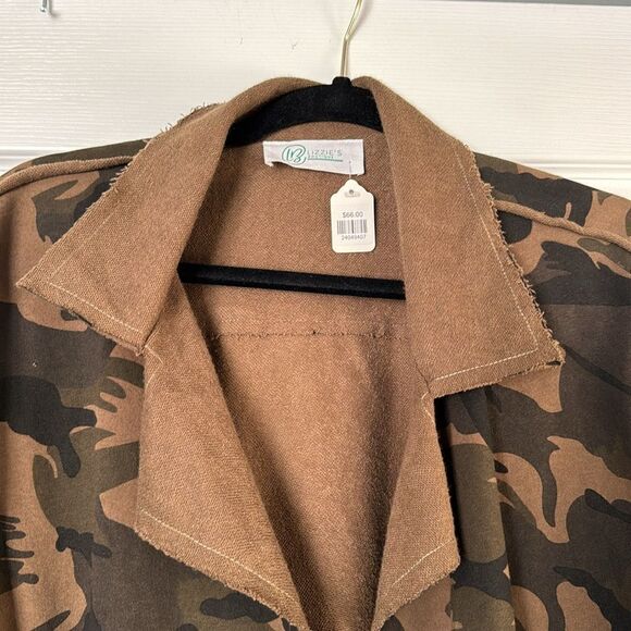Camo unlined jacket! Lightweight ! Size medium/l - Picture 4 of 8